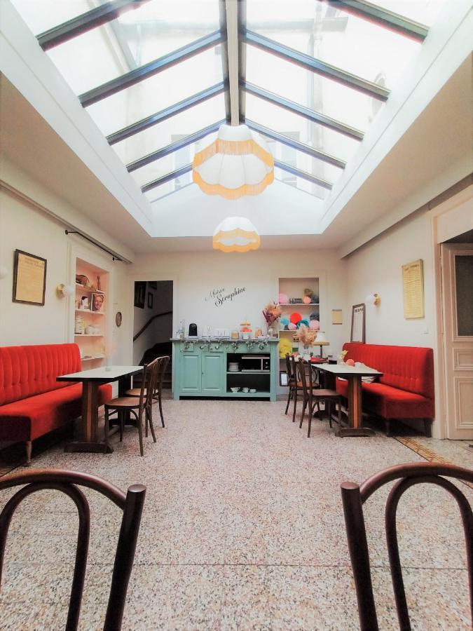 Maison Seraphine - Guest House - Bed And Breakfast ラン エクステリア 写真